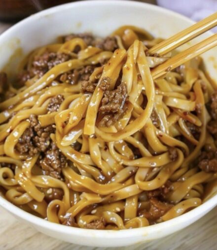 Mongolian Ground Beef Noodles