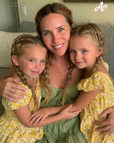 I Was Placing Flowers on My Twins’ Grave When a Boy Suddenly Pointed at the Headstone and Said, ‘Mom… Those Girls Are in My Class’
