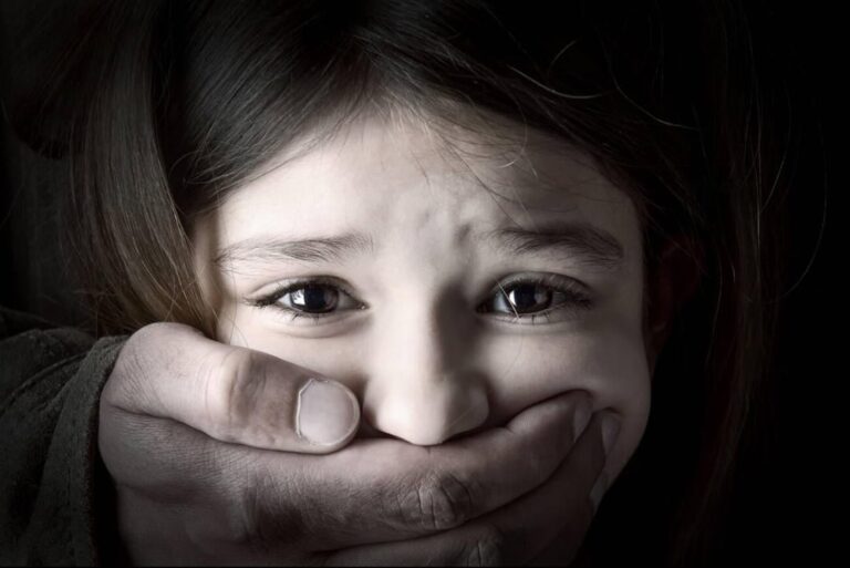 Your 8-year-old daughter whispered, “Mom said not to tell you”… and one look behind her back shattered the life you thought you knew.